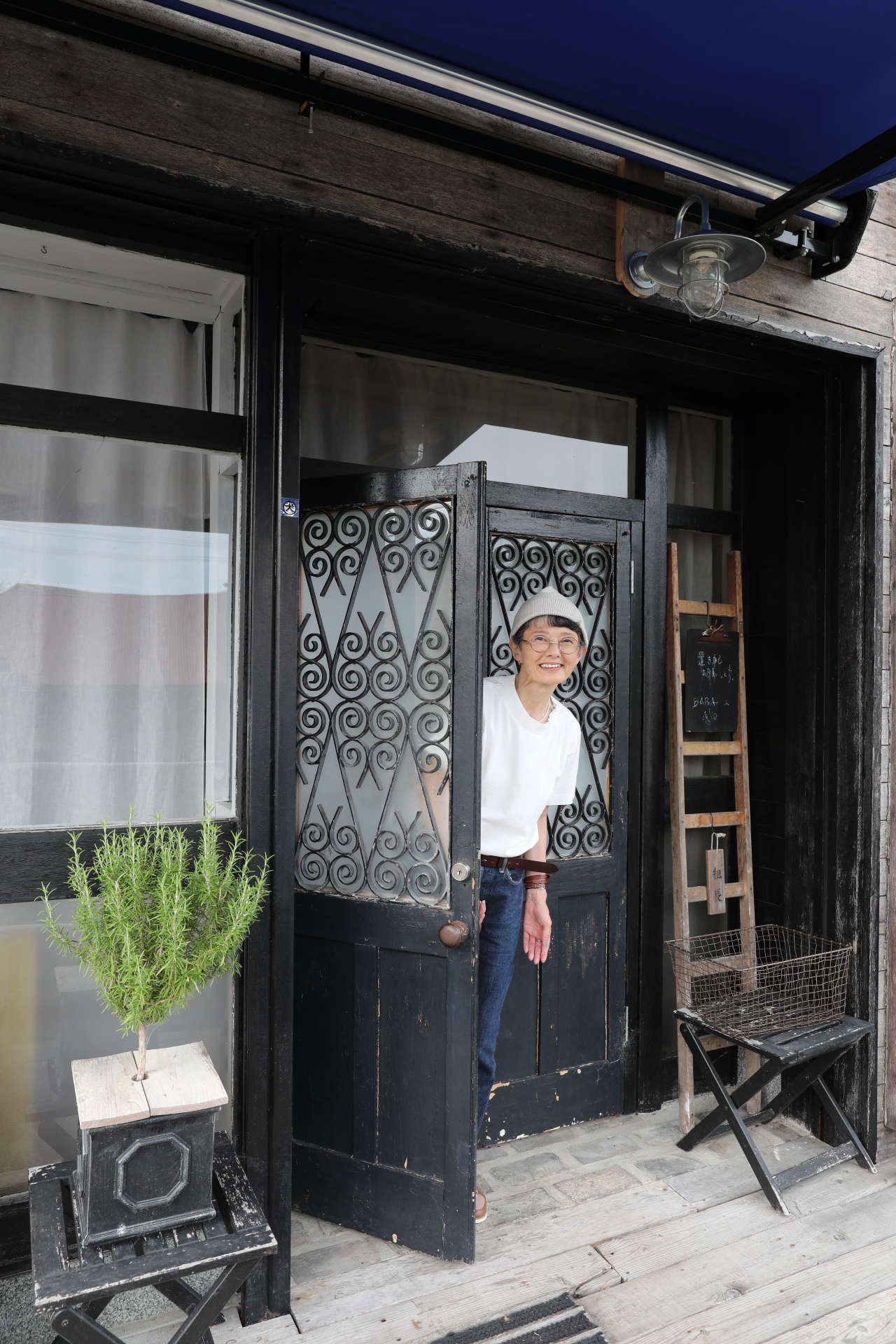 一度は難病で音を失った麻生圭子さん。66歳の今、琵琶湖畔で「人生もリノベーション中」 3L1A8918.JPG