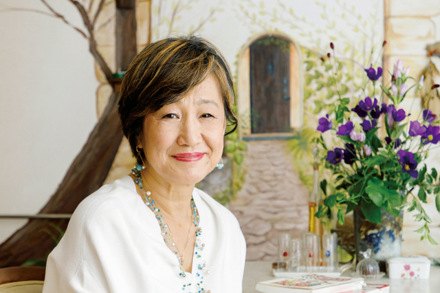 「英語と中国語の学び直しをしています」72歳の料理研究家・谷島せい子さん