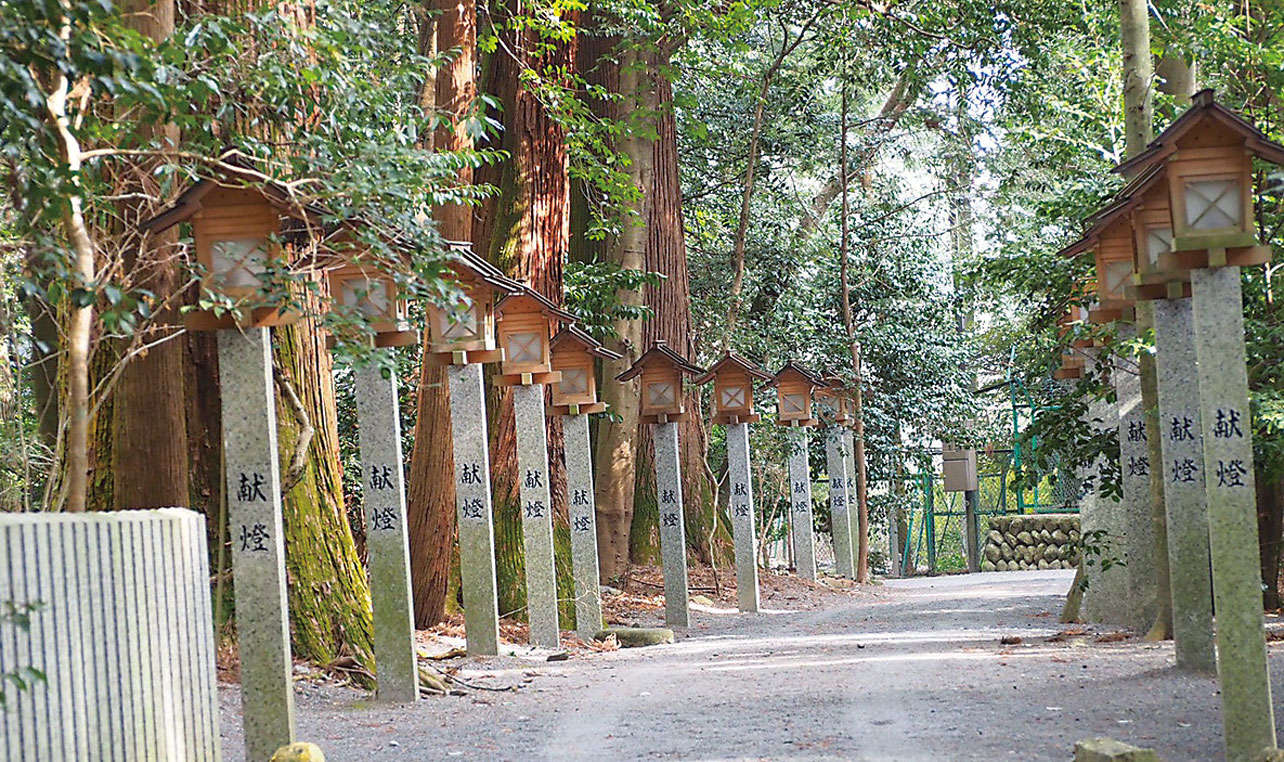 二千年の歴史をもつ神社で金運アップ！金運と奇跡を呼ぶ「椿大神社」（三重県）【龍がいる神社】 0402龍のごとく運気が上昇する新しい時代の神社参拝.jpg