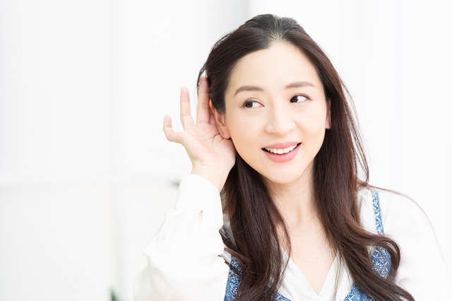 「声」で幸運を呼ぶ！ツイてる人の声にある5つの特徴【あの高額納税者の直弟子が教える】 pixta_94171063_S.jpg