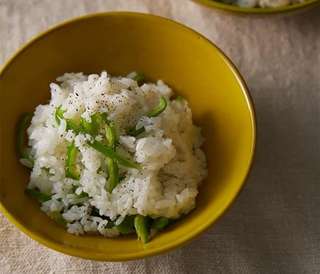 生のピーマンを蒸らすだけの「ピーマンごはん」レシピ【管理栄養士の長谷川あかりさん提案】