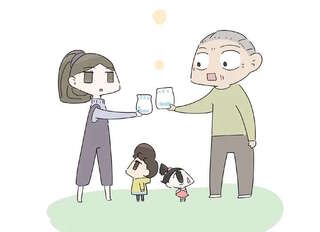 疲労困憊のママに代わって赤ちゃんのお世話。でも、おむつ交換でつまづいて／ハルとゲン