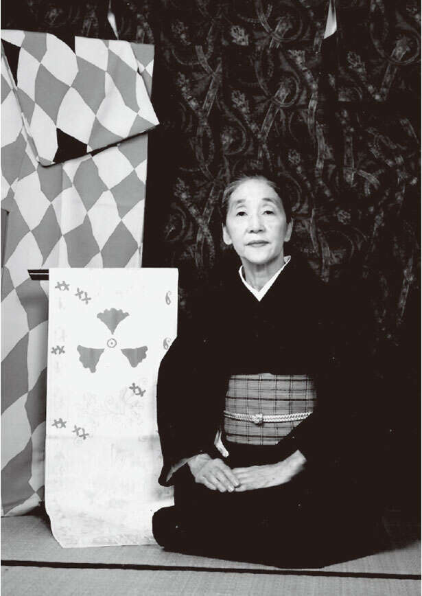 着付けはわずか十分。91歳の呉服店主がたどり着いた、道具に頼らない潔いきもの術 03-14.jpg