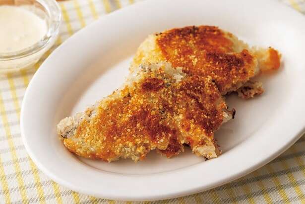 料理研究家が教える「揚げない白身魚フライ」のレシピ。白身魚とチーズのコクが相性抜群！