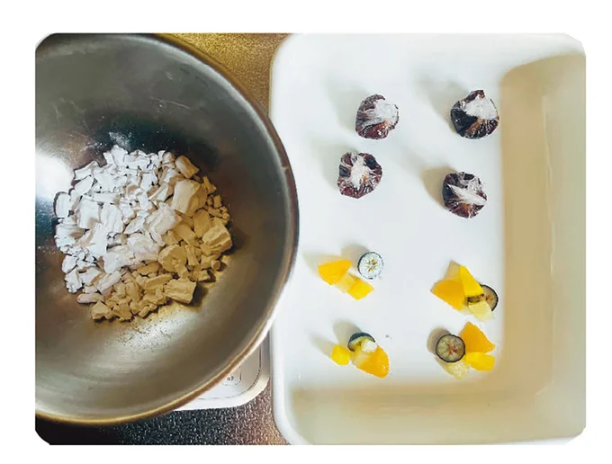 『季節が好きなわたしとマダム』 14424118.webp