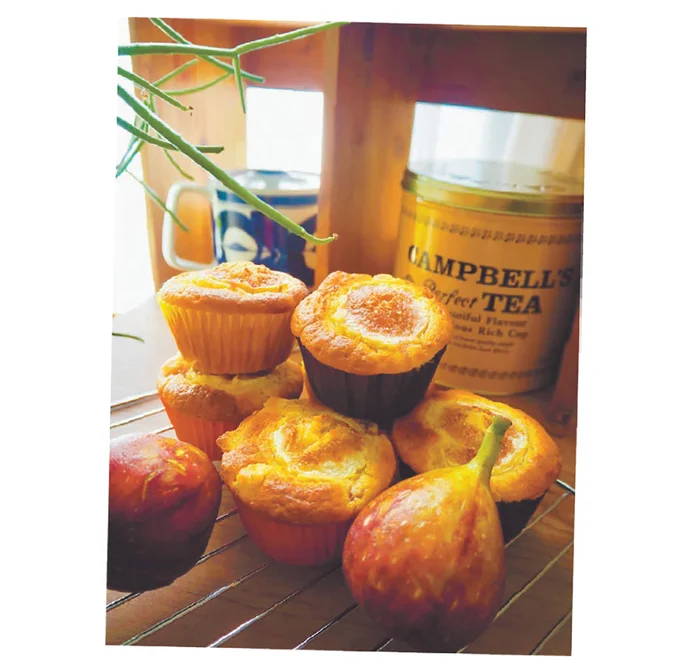 『季節が好きなわたしとマダム』 14425675.webp