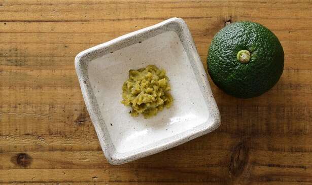 【雑学】「柚子胡椒」に胡椒は入っていない！意外な辛さの「正体」