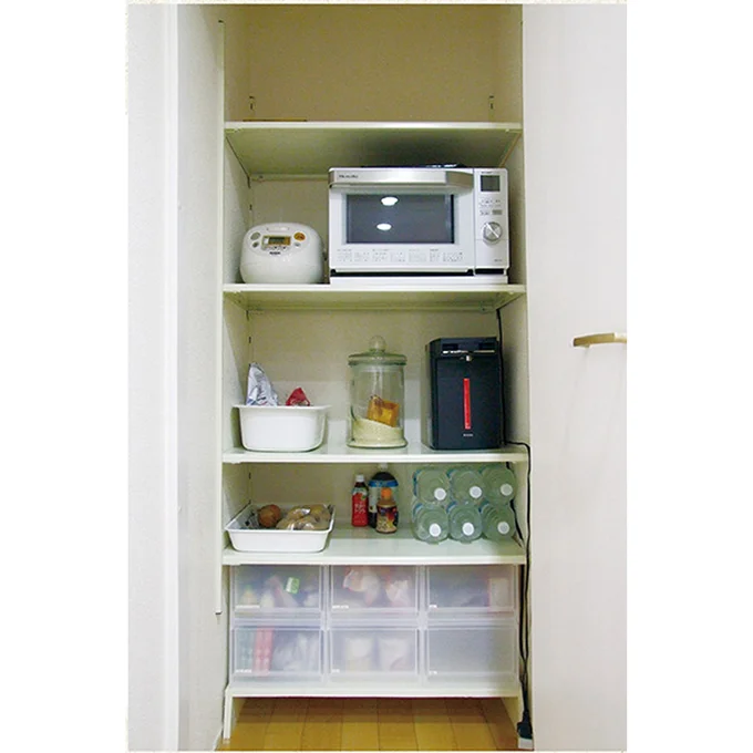 日々の食事を充実させる方法。食卓に置くのは「お気に入りのモノ」だけ！／なんにもない部屋の暮らしかた 15762248.webp