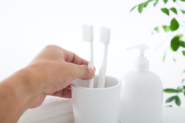 歯ブラシは濡らさない方が汚れが落ちる？ 毎日の歯磨きが変わる新常識！