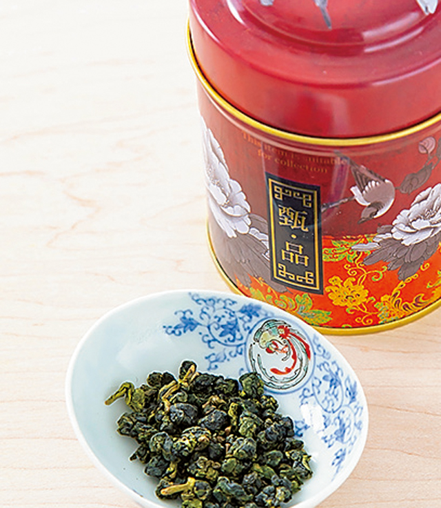格別な香りで気持ちほぐれる！女優・中田喜子が教える「台湾茶の魅力」 1905_p107_05.jpg