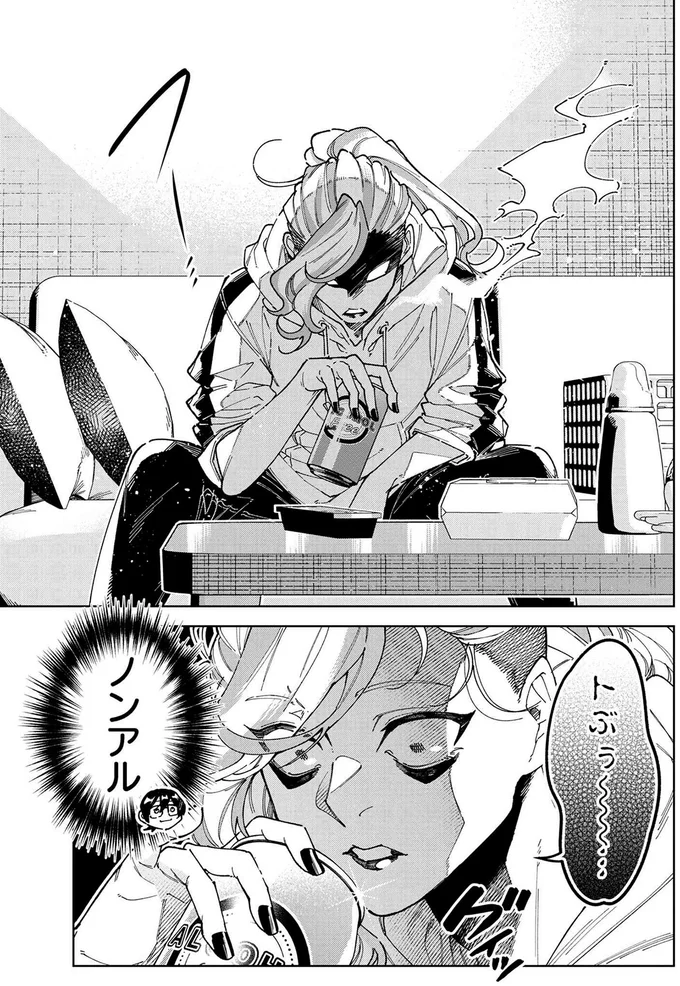 赤ちゃんをあやしながらの離乳食作りでこんな惨状...！ 育児は試合より過酷で／WWM -極悪レスラー、ママになる- 19_5.webp