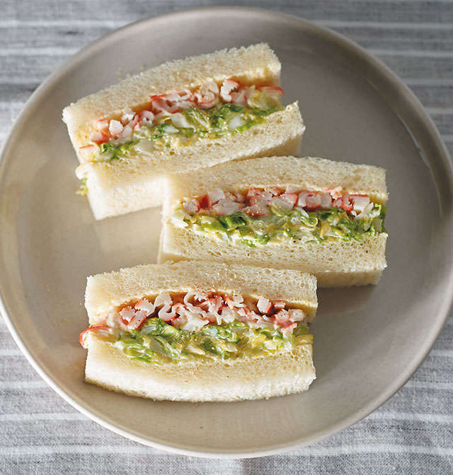 いつものサンドイッチが見違える！ フードコーディネーターのナガタさんに教わる「野菜の特別サンド」