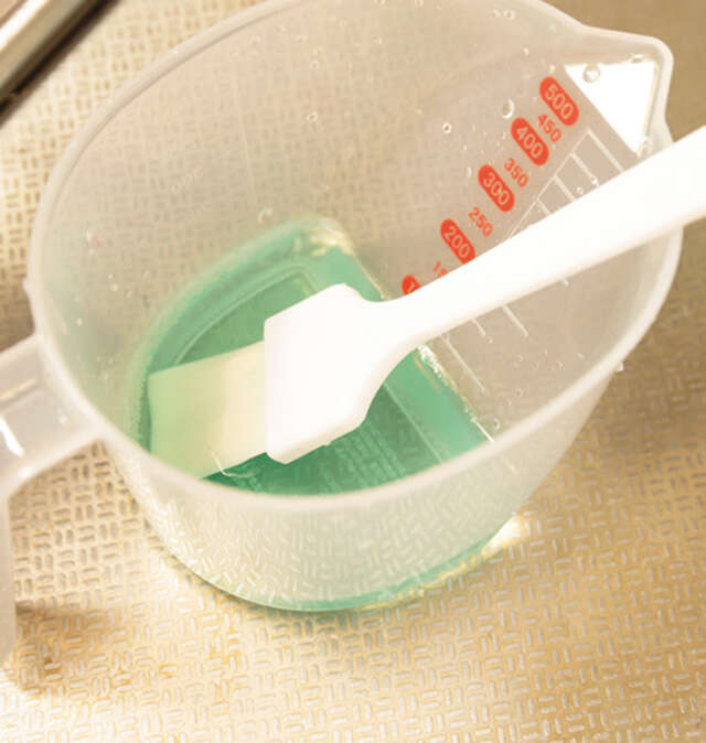 「水回り掃除」は 暑い季節だからこそ効果的！ 手間・力いらずの基本ワザ【人気掃除YouTuberが伝授】 2507_P007_01.jpg