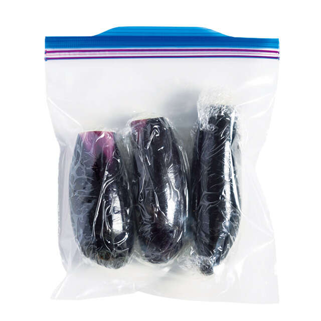 じゃがいもは丸ごと冷凍すればOK！ 意外と知らない野菜の冷凍保存テク 2509_P007_01.jpg