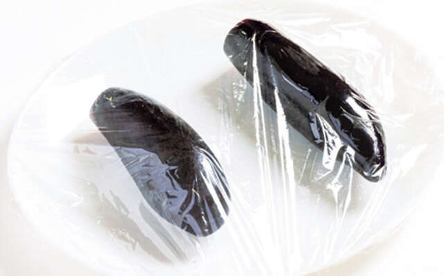 じゃがいもは丸ごと冷凍すればOK！ 意外と知らない野菜の冷凍保存テク 2509_P007_02.jpg