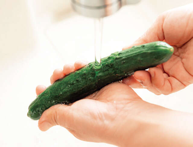 じゃがいもは丸ごと冷凍すればOK！ 意外と知らない野菜の冷凍保存テク 2509_P007_05.jpg