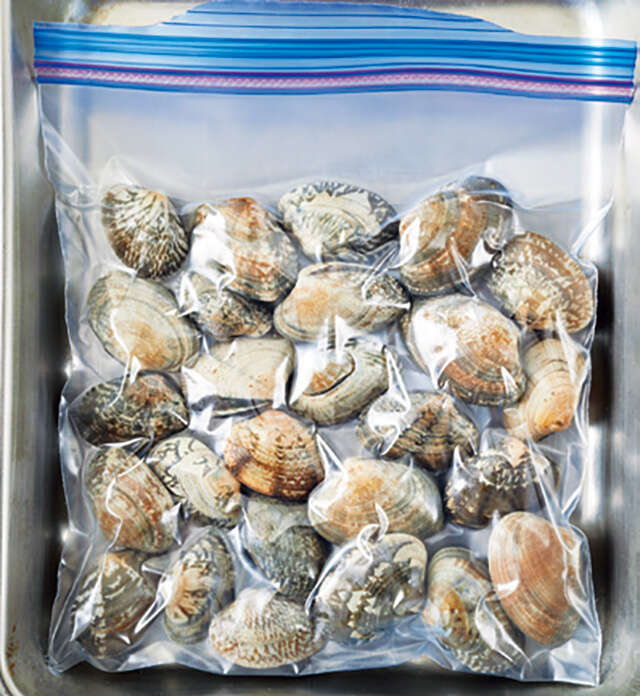 まとめ買いをしておいしく保存！ 肉と魚のパサつかない冷凍・解凍テク 2509_P009_04.jpg