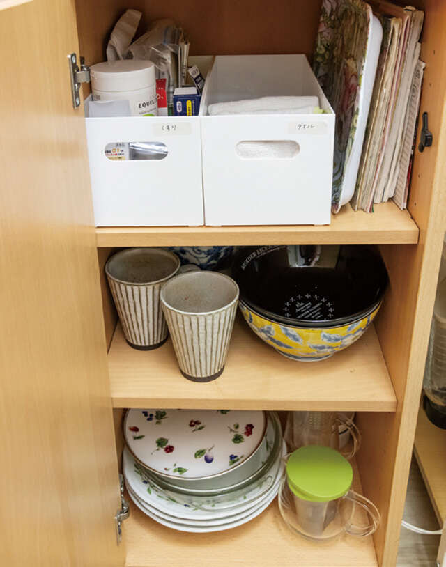 「捨てないのに片付く」を実践！ 読者キッチンをスッキリ改造【整理収納アドバイザー中山真由美さんが指南】 2512_P008-009_08.jpg