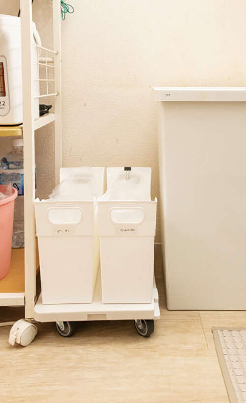 「捨てないのに片付く」を実践！ 読者キッチンをスッキリ改造【整理収納アドバイザー中山真由美さんが指南】 2512_P008-009_16.jpg