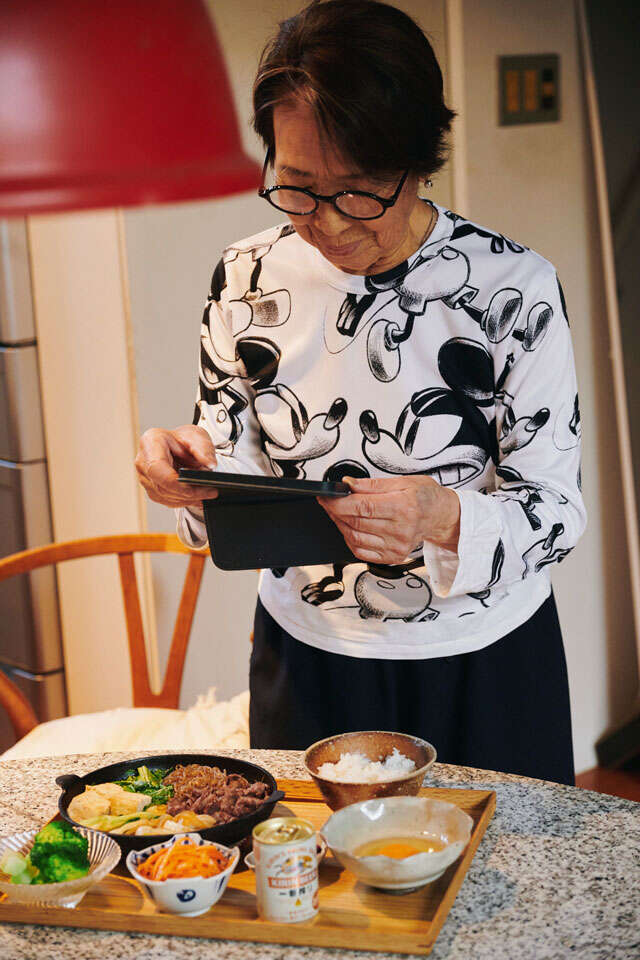 一昨日の献立、思い出せますか。92歳現役デザイナーが「ひとりごはん」を写真に撮り続ける理由 _DSC6659_P22.jpg