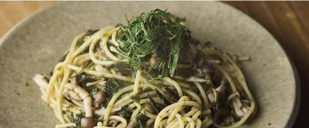 【家庭料理を「老舗割烹の知恵」で格上げ】「焼きのりときのこのパスタ」のレシピ 14351663_615.jpg