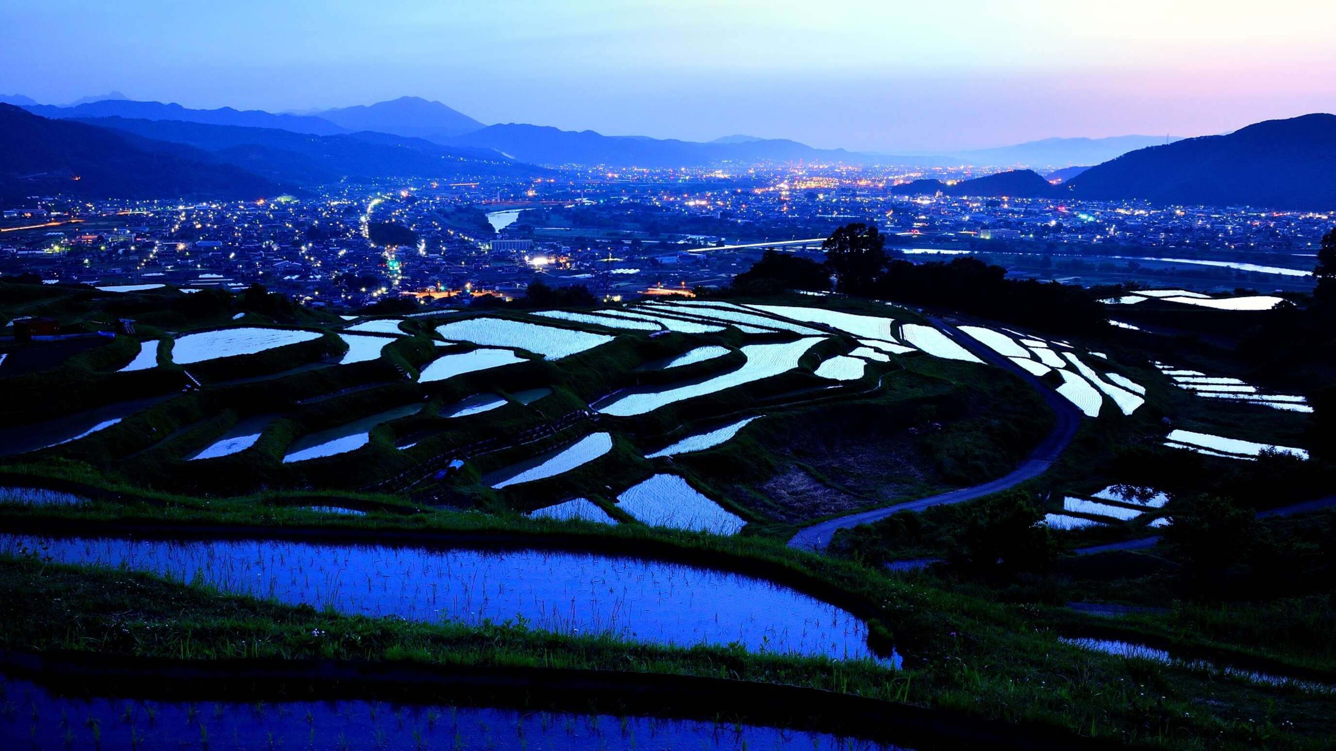 【特別ご招待】名湯で心も体も癒される！ 大人世代が体感する「特別な旅」の楽しみ＜PR＞ アクセス２.jpg