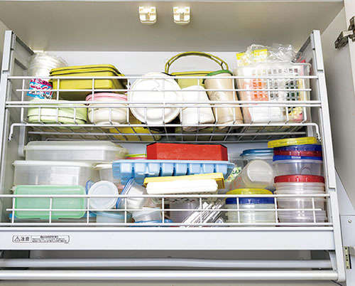 キッチンの不用品を「ゆる捨て」。捨てるべきものを見定めて気軽に！