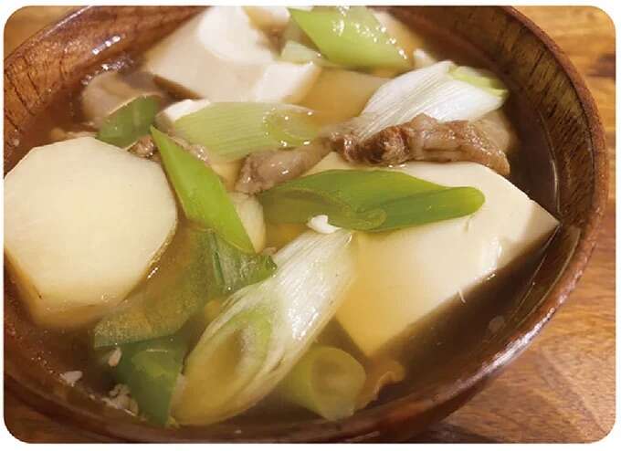 たっぷりある時間とこだわりを生かして作る「牛すじと里芋の煮込み」/はたらく彼女と、つくるヒモ keptman8_8.jpeg