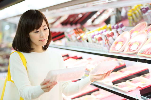 大きく揺らぐ「国産食品の安全神話」。食品の安全基準の厳格化に日本が取り残されている理由は？ pixta_20729746_S.jpg