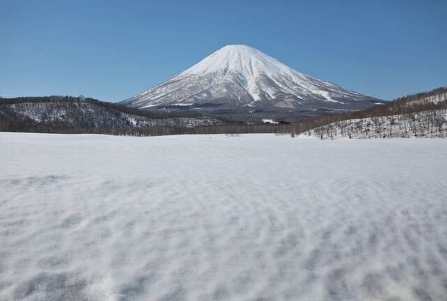 冬にしか味わえない感動！北海道の神秘的な雪絶景5選 pixta_76841343_S.jpg