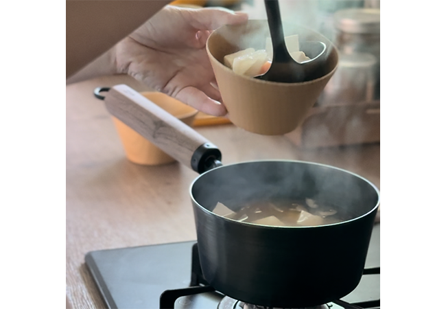 鉄分不足にお悩みの方へ。人気インスタグラマーもお気に入りの「お味噌汁パン」が優秀すぎる！ suuu.png